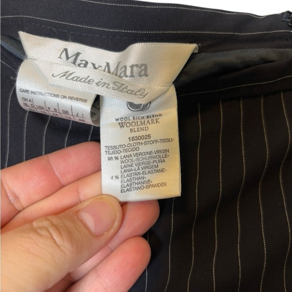 MaxMara Wool White Black Pinstripe Office Pencil Skirt with Slit- Size 12 - Picture 3 of 7